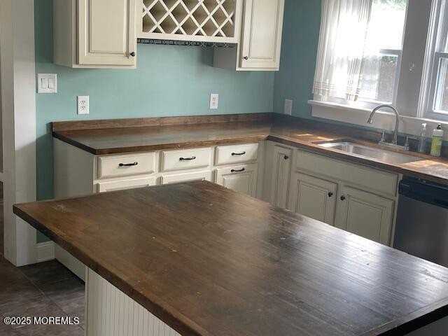 20 Colfax St - Photo 6 of 15