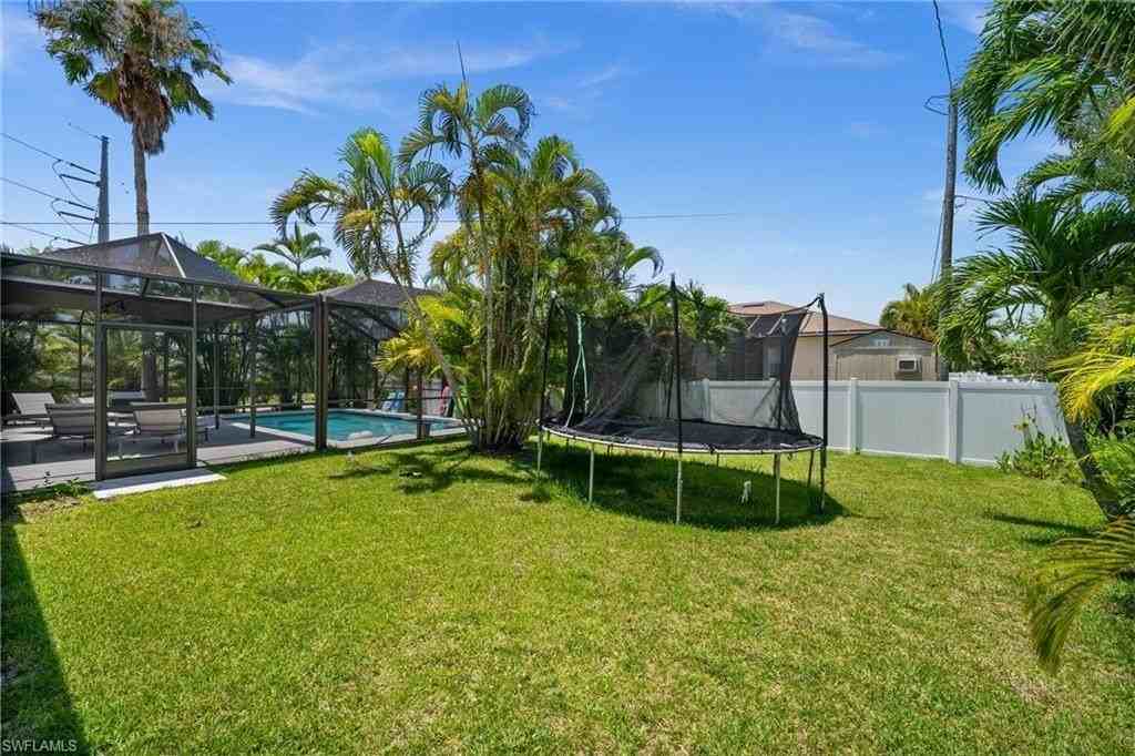 2017 Cape Coral Pkwy W - Photo 5 of 32