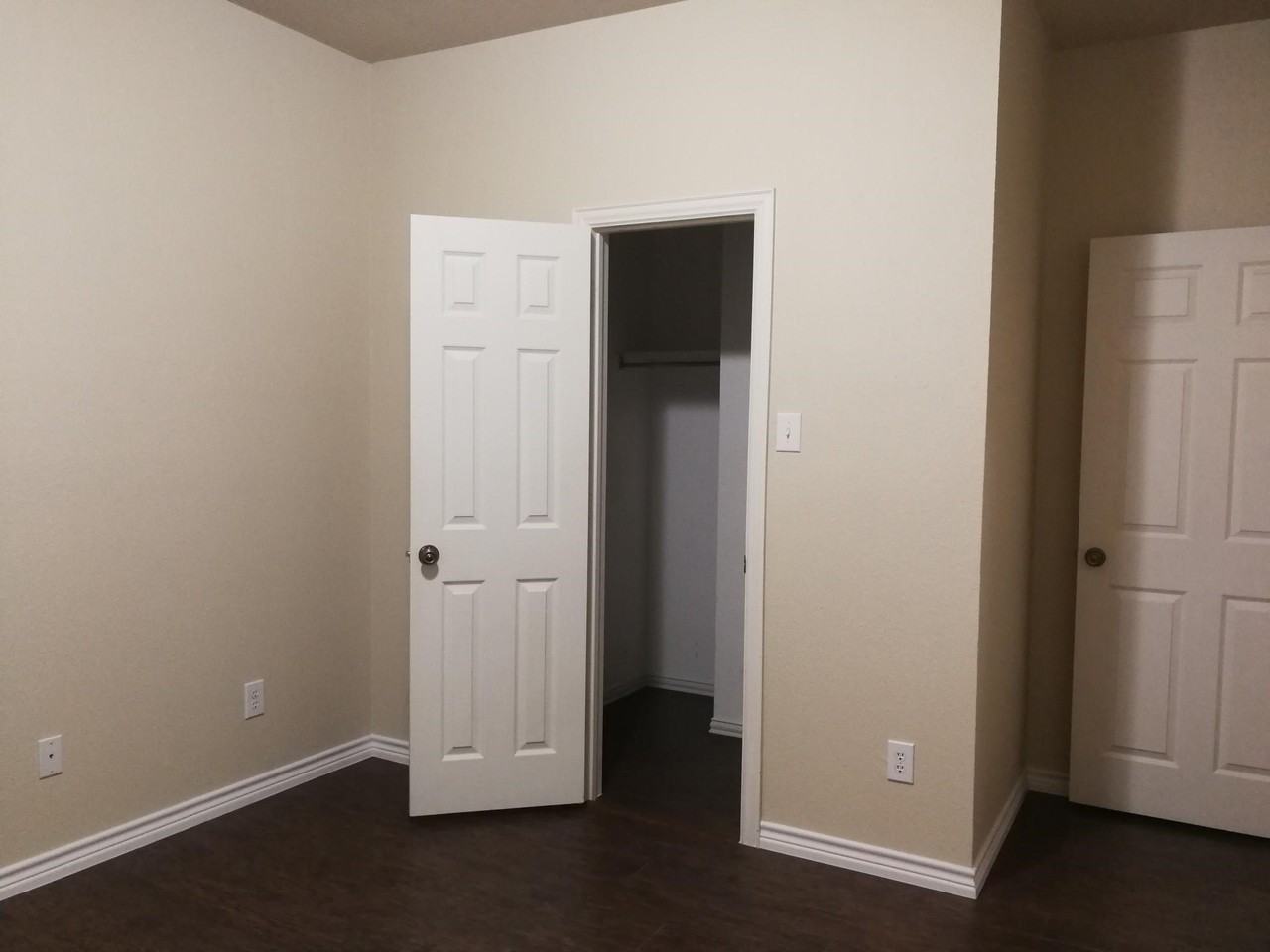 4312 Cannock Dr - Photo 6 of 22