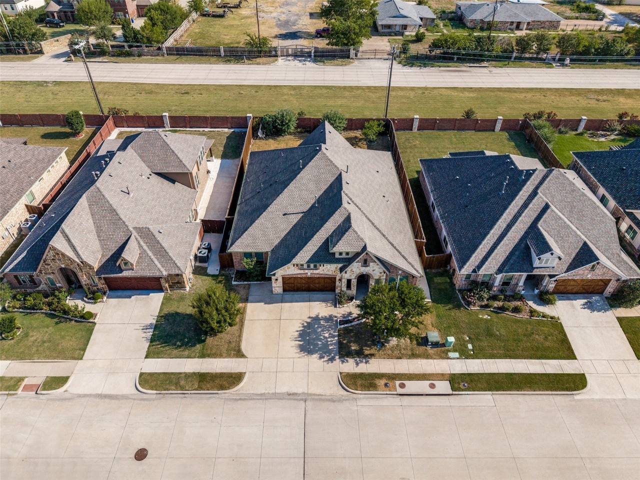 501 Virginia - Photo 5 of 28