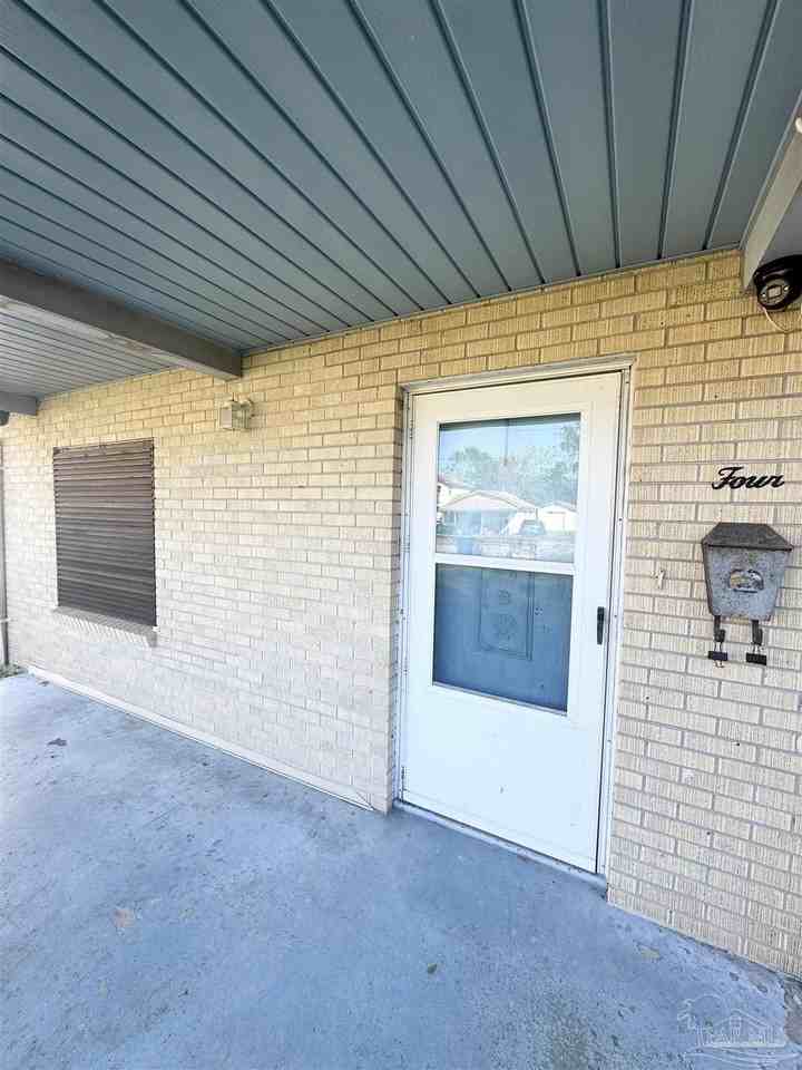 4 Bertram St - Photo 2 of 14