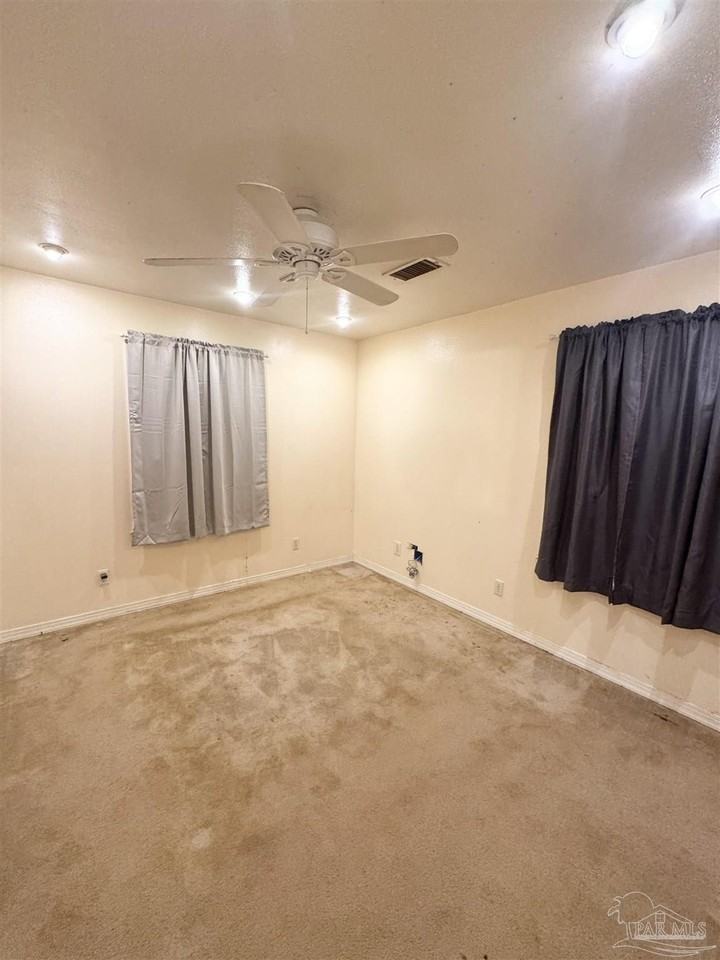 4610 Martha Ave - Photo 6 of 13