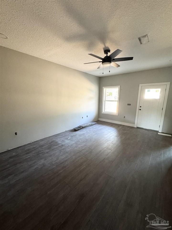 203 Ruberia Ave #A - Photo 3 of 19