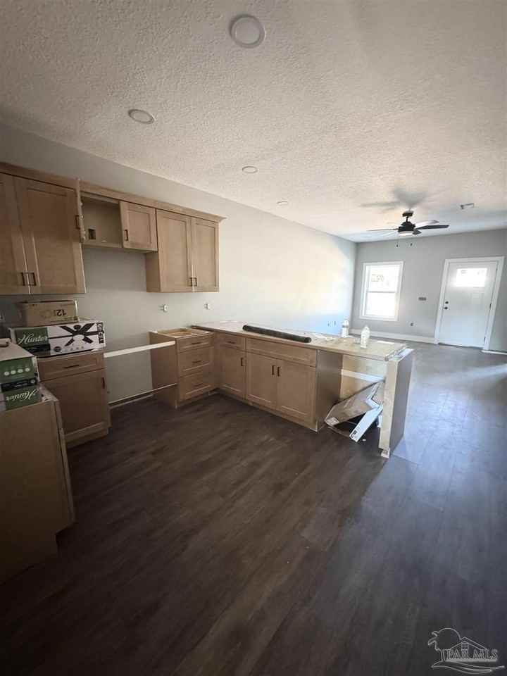203 Ruberia Ave #A - Photo 7 of 19