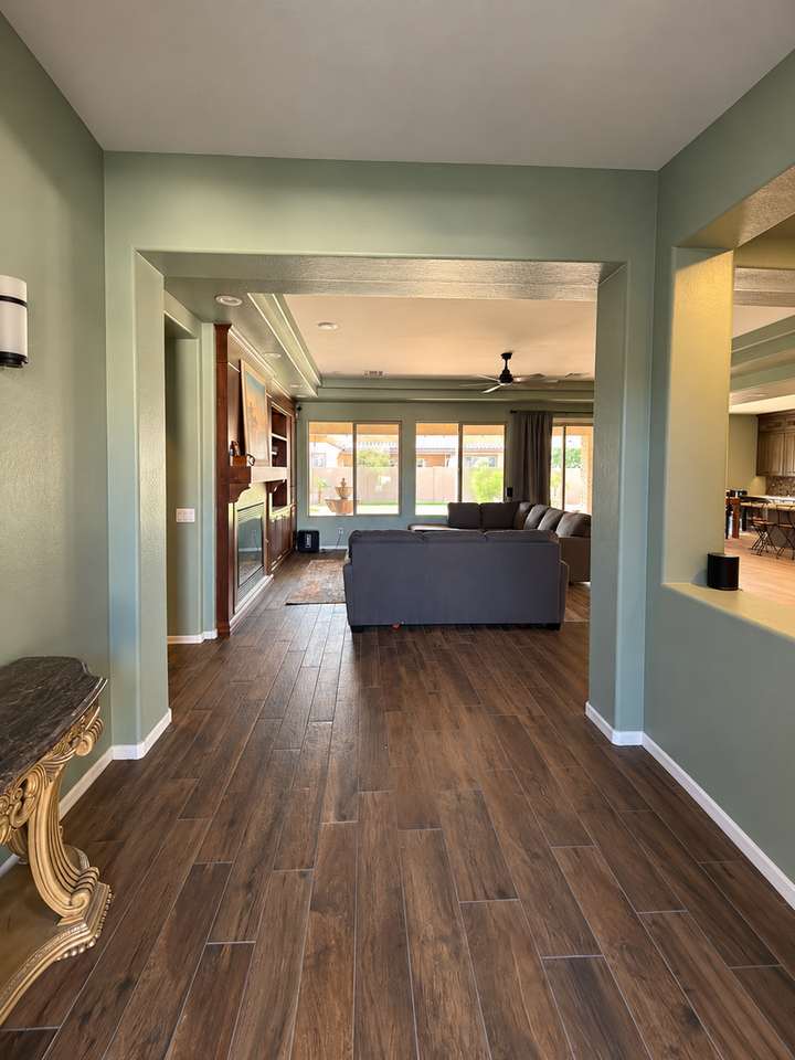 2065 E Crescent Pl - Photo 5 of 50