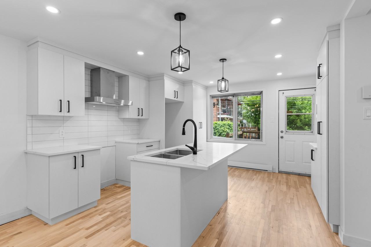 8500 Rue de Marseille - Photo 4 of 15