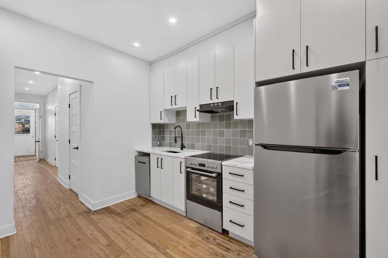 3722 Rue Joseph - Photo 2 of 16