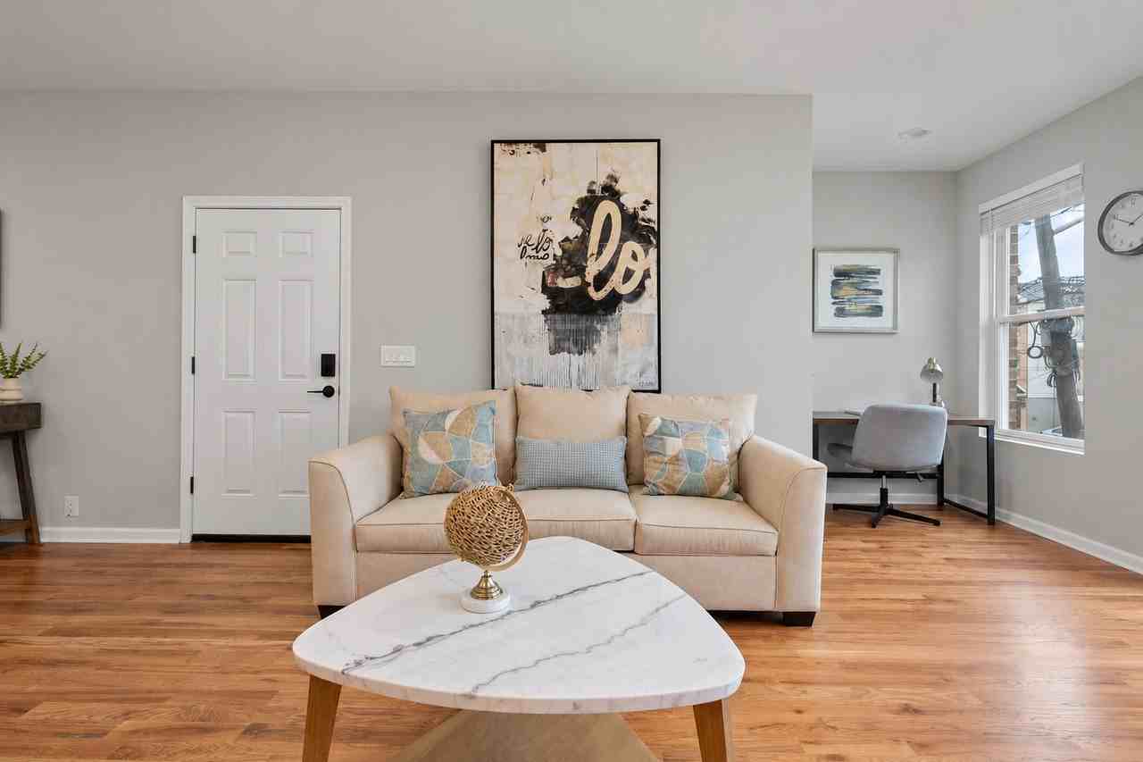 84 Logan Ave #1550138P - Photo 2 of 26