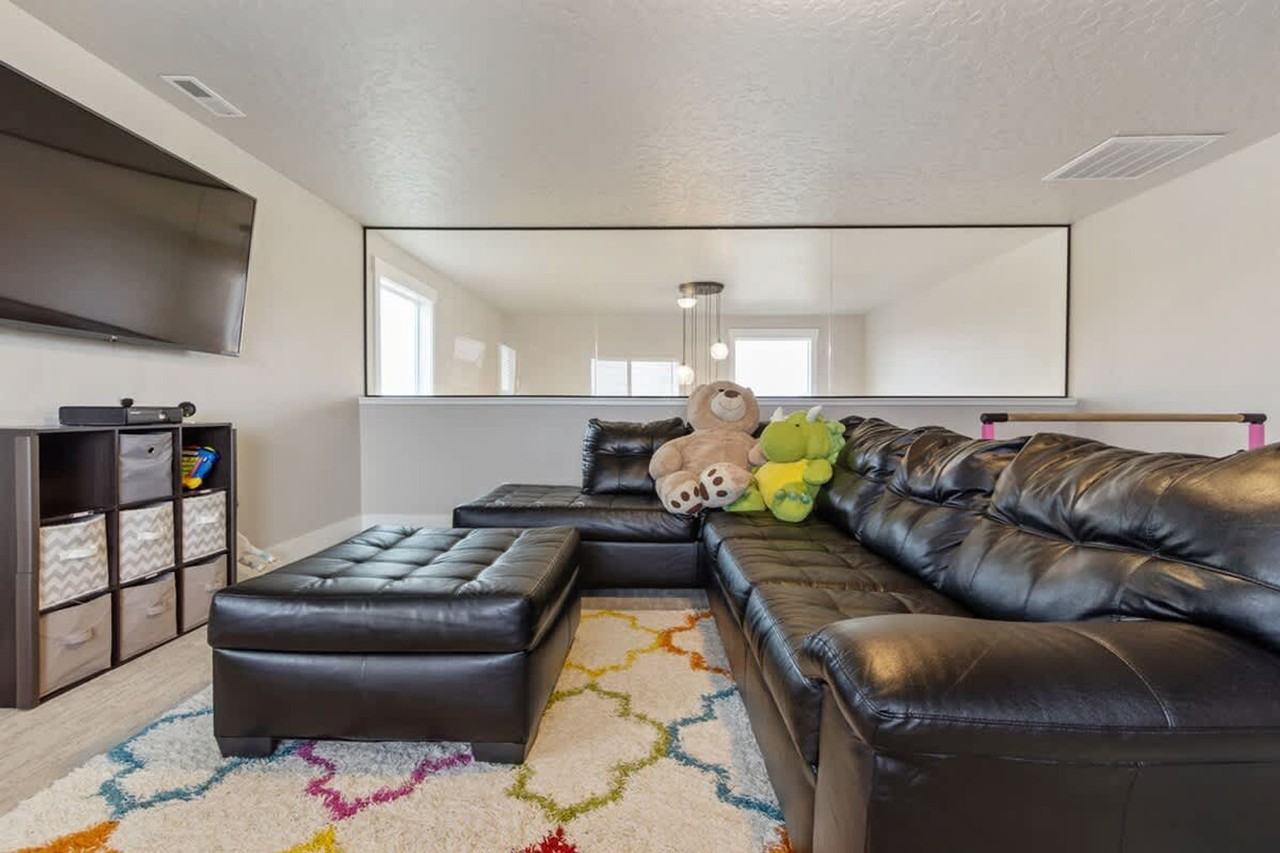5118 N Cunard Way #1638218P - Photo 7 of 50