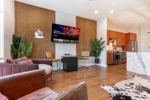 featured image of 1436 12th Ave S