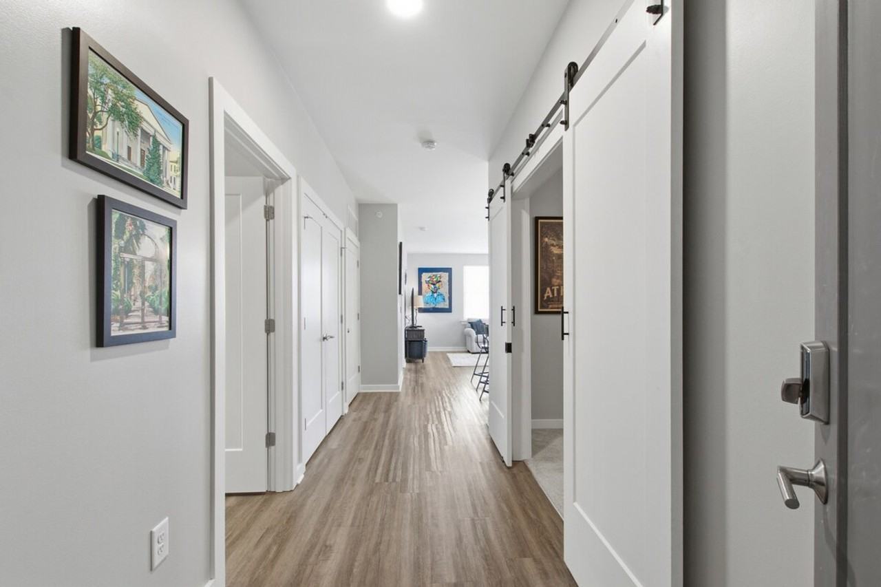 100 Prince Avenue - Photo 5 of 17