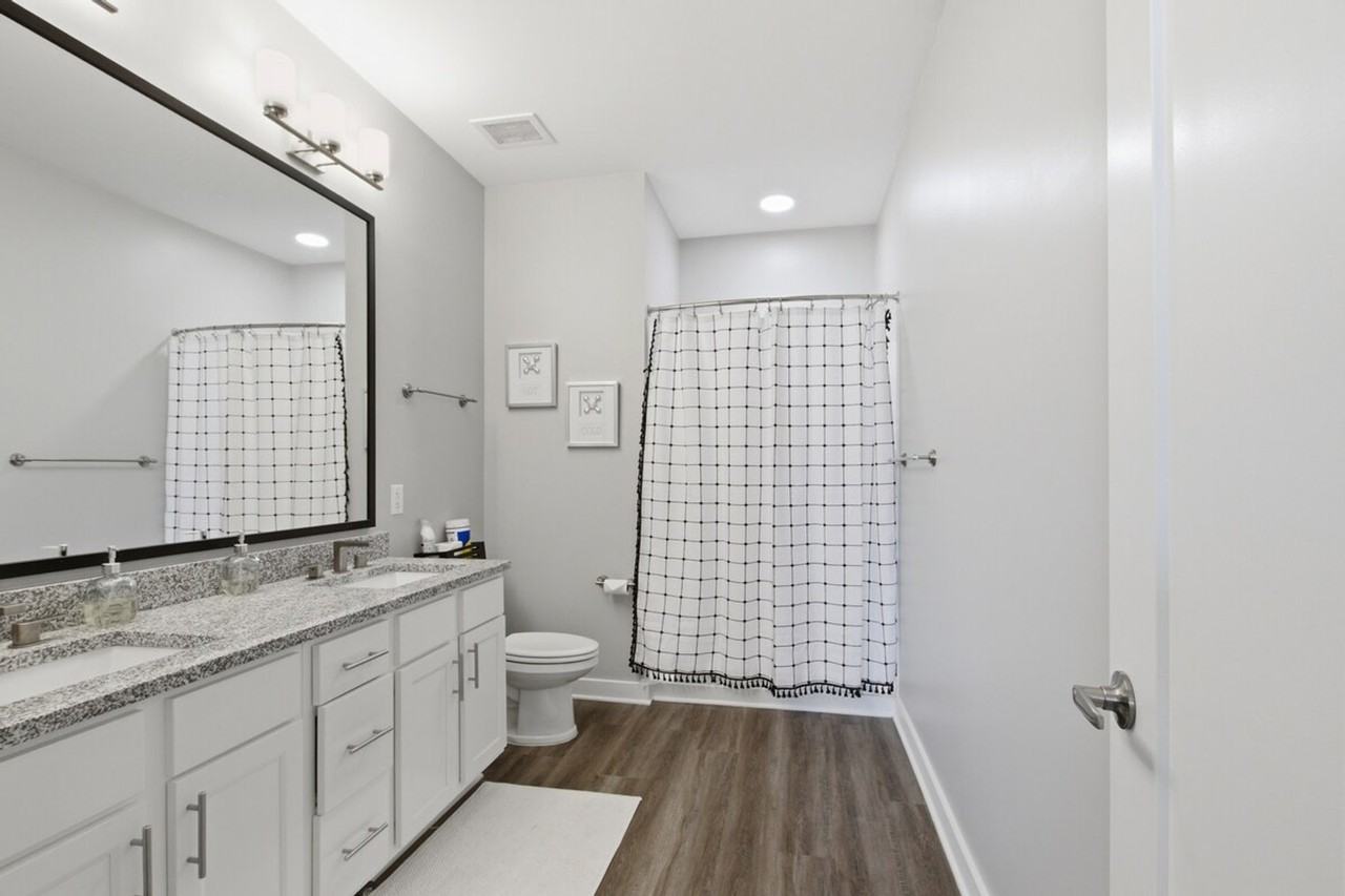 100 Prince Avenue - Photo 7 of 17