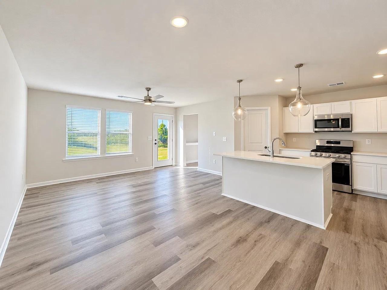 114 Mclauren Pl #1 - Photo 4 of 19
