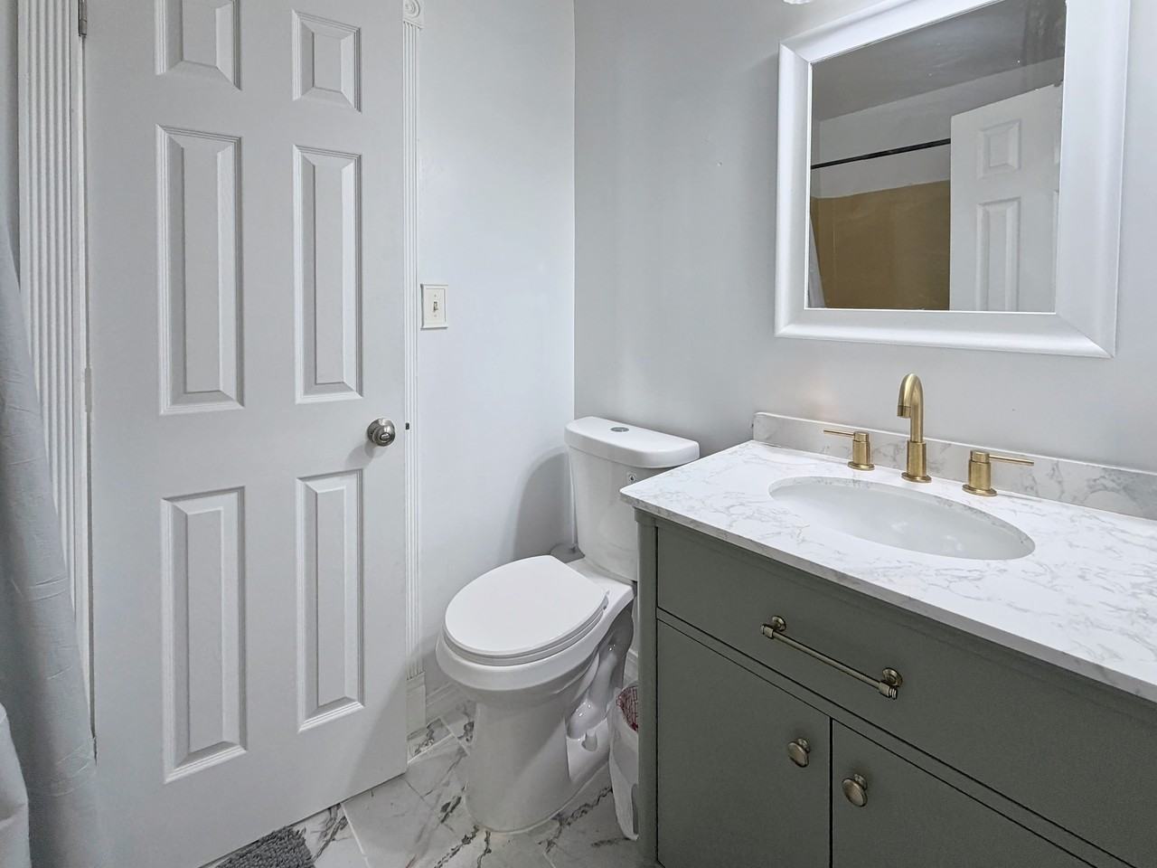 1727 Delaney St #1 - Photo 3 of 11