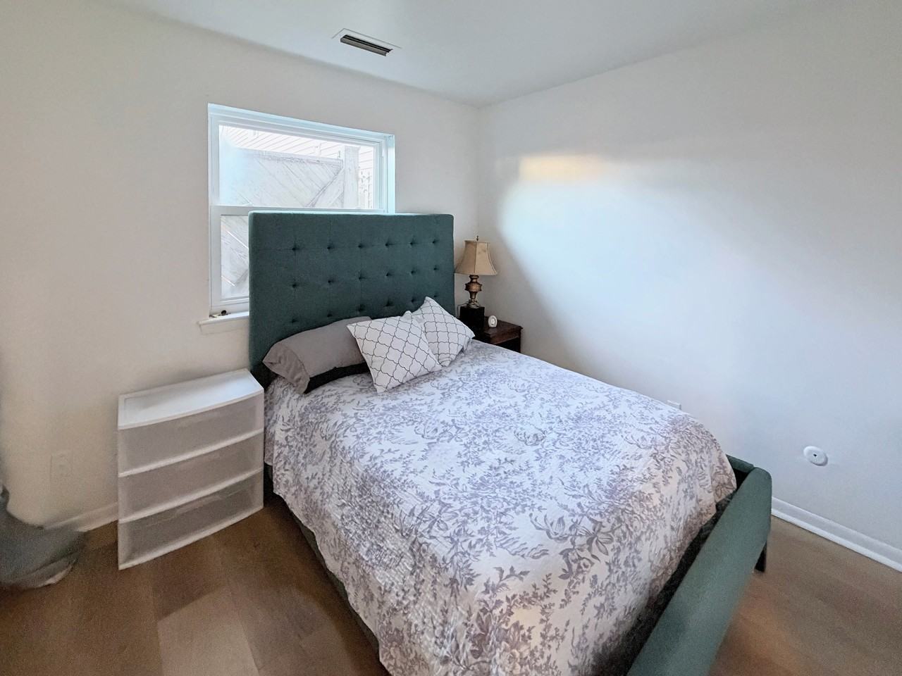 1727 Delaney St #1 - Photo 6 of 11