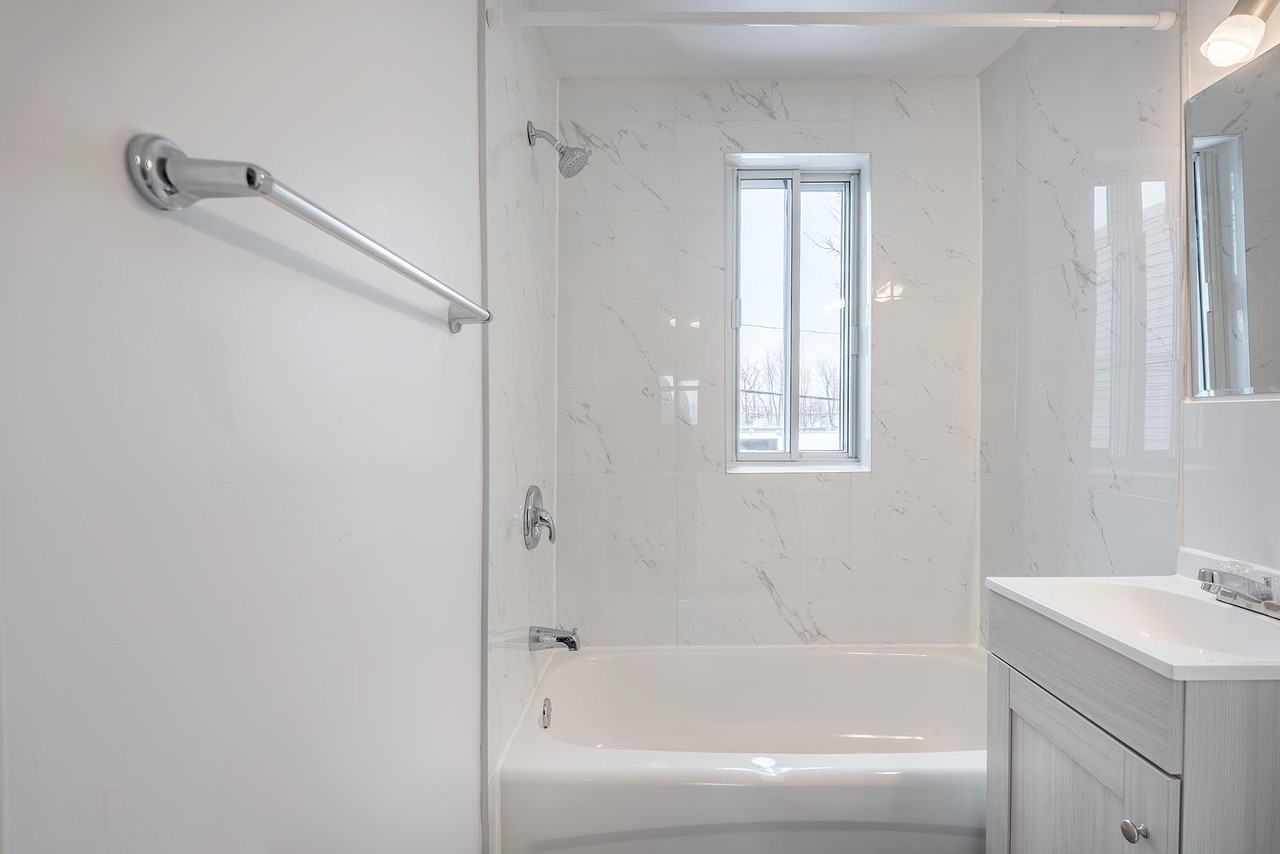 Rue Denis Papin & 9e Avenue #8702 - Photo 2 of 20