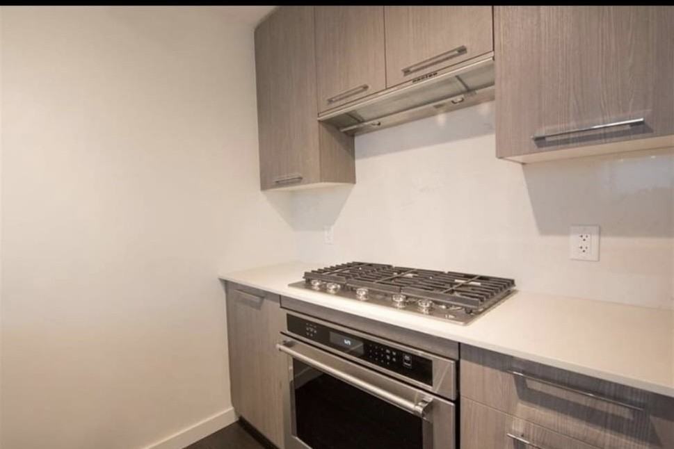 7000 Alderbridge Way - Photo 2 of 12