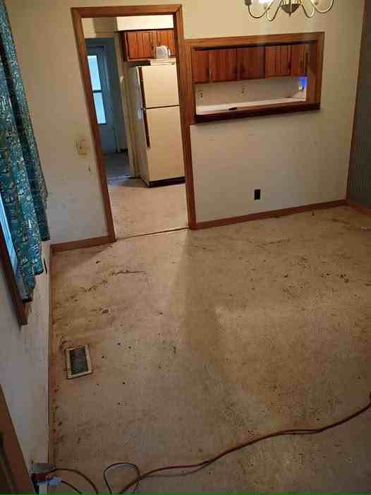 1523 W Marion Ave #NA - Photo 3 of 5