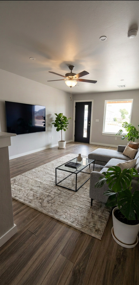 2365 N Thompkins Ave #103 - Photo 6 of 7