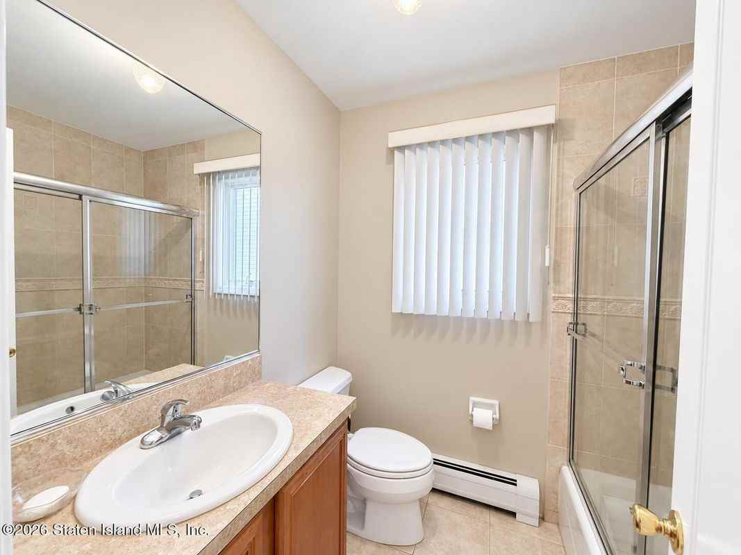 235 Carteret St - Photo 6 of 23