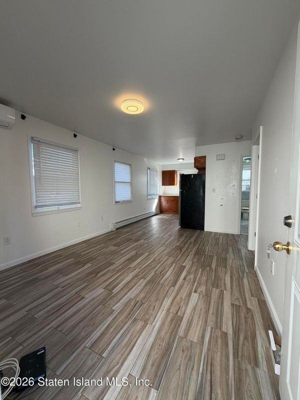 19 Hillcrest Ave - Photo 2 of 4