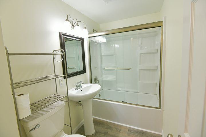 4927 40th Ave - Photo 4 of 11