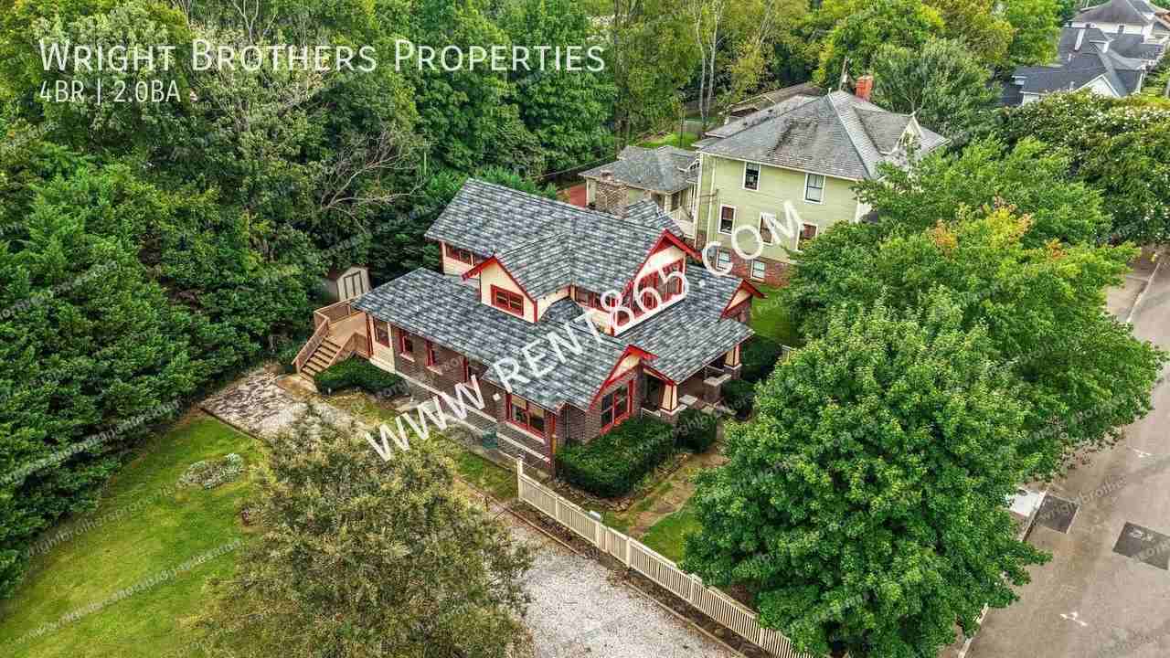 1310 Luttrell St - Photo 5 of 50