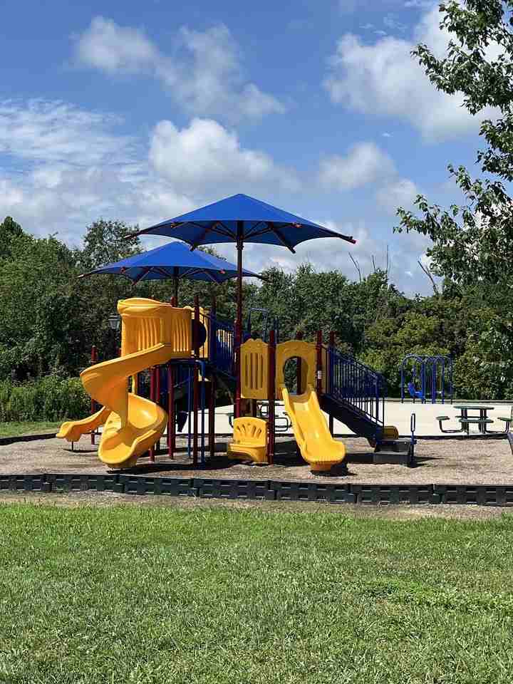 60 Alligator Dr - Photo 3 of 11