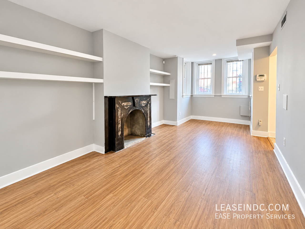 1414 Swann St Nw #B - Photo 5 of 12