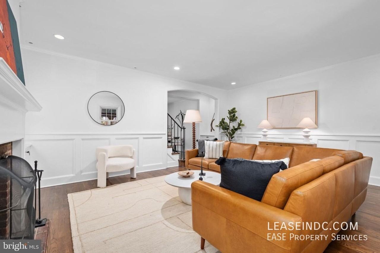 1609 44th St Nw #1609 - Photo 6 of 38