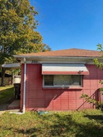 featured image of 3709 Kinnear Ave
