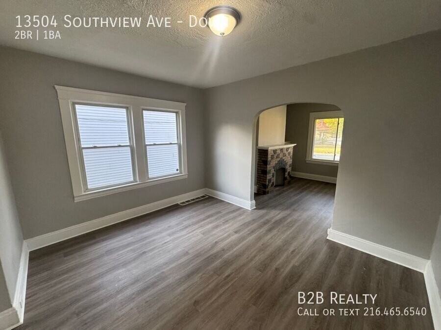 13504 Southview Ave #DOWN - Photo 6 of 19