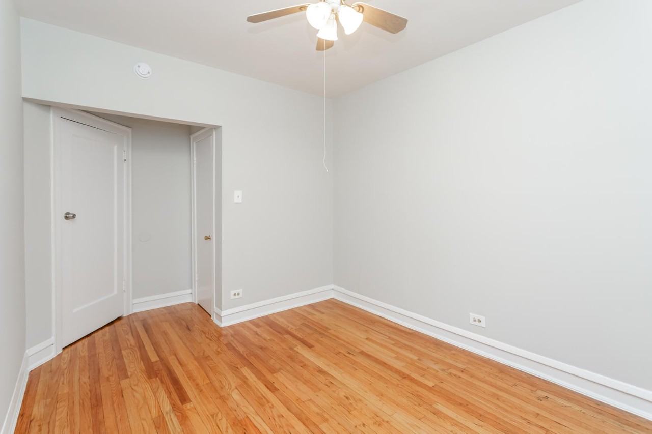 2217 E 69th St #3 - Photo 6 of 10