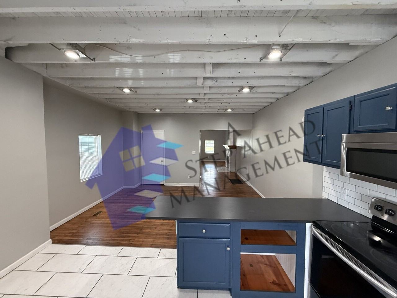 3004 N Delaware St - Photo 5 of 19