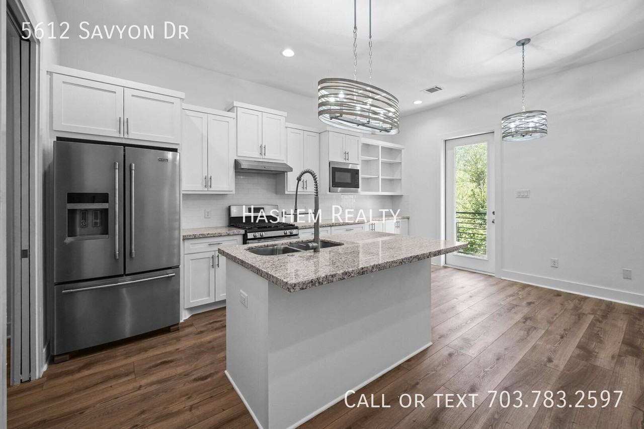 5612 Savyon Dr - Photo 6 of 15