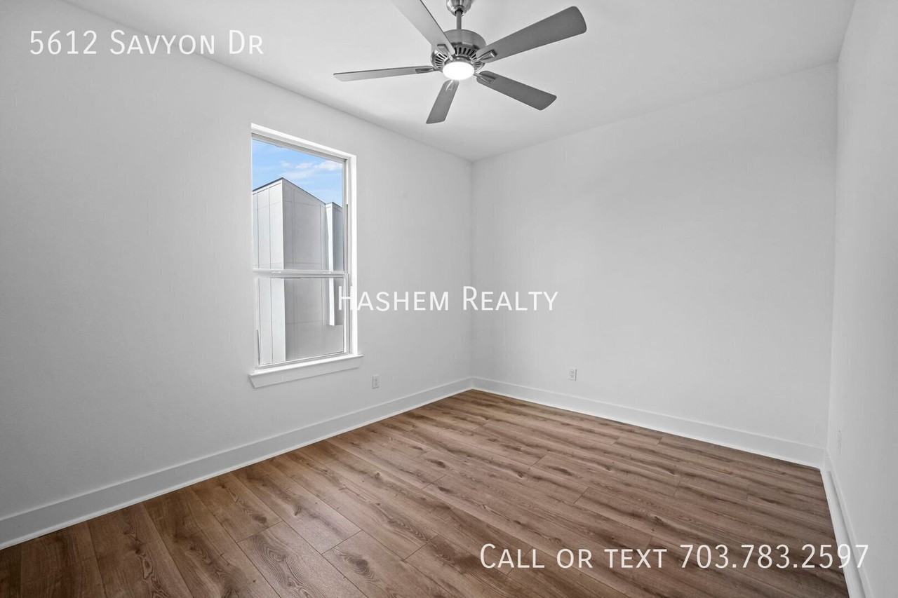5612 Savyon Dr - Photo 7 of 15