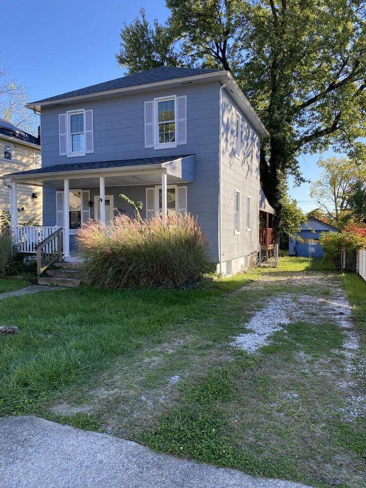 6407 Lehnert St - Photo 4 of 19