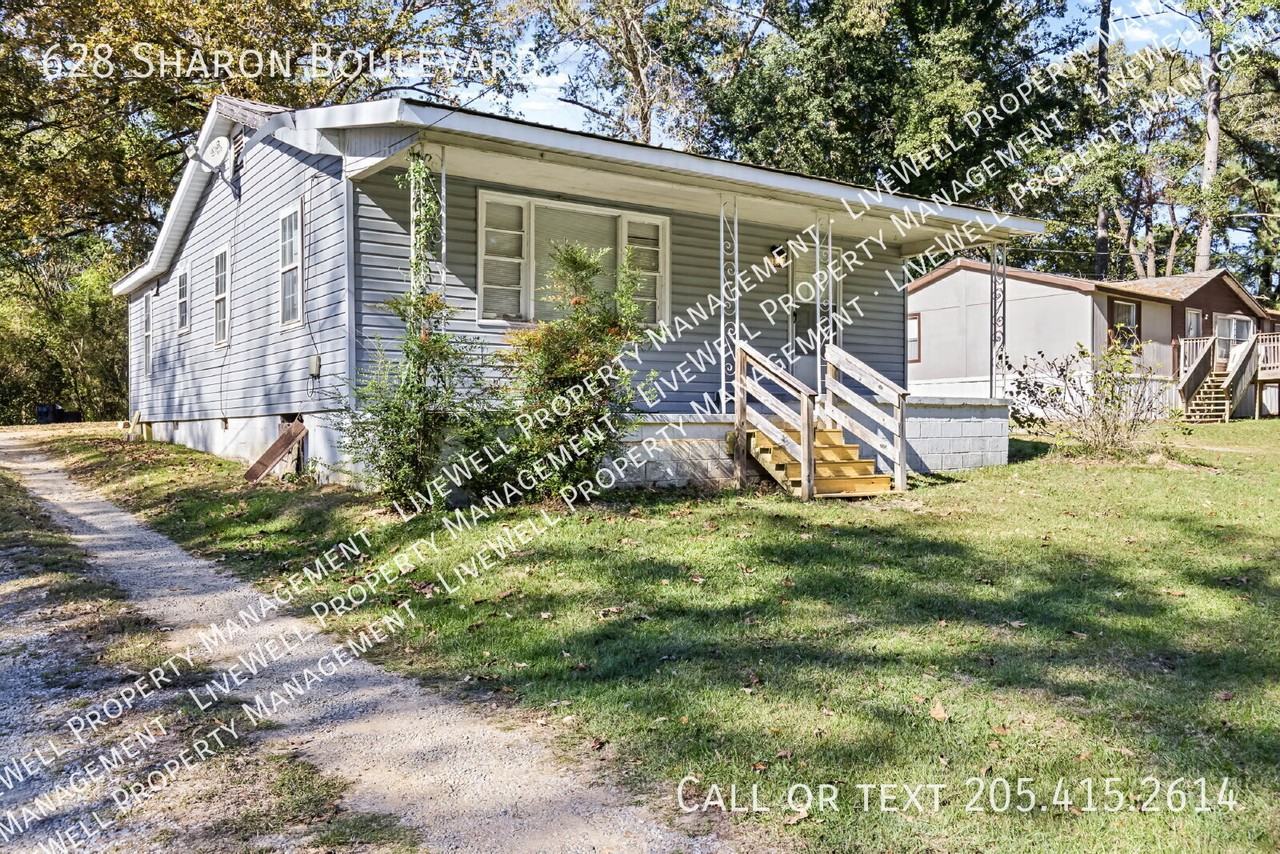 628 Sharon Blvd - Photo 4 of 20