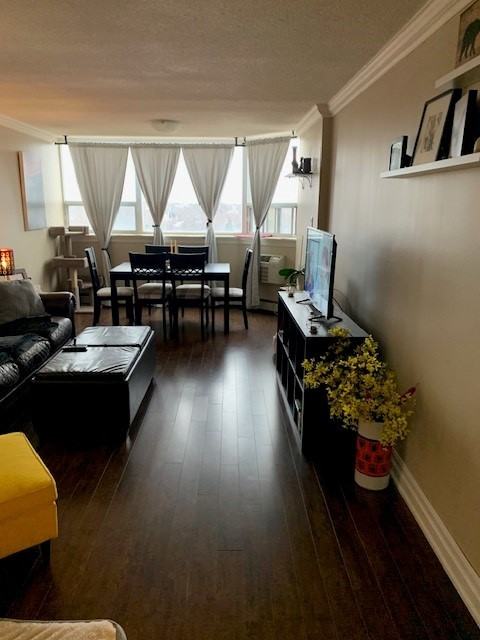 55 Yarmouth St - Photo 6 of 14