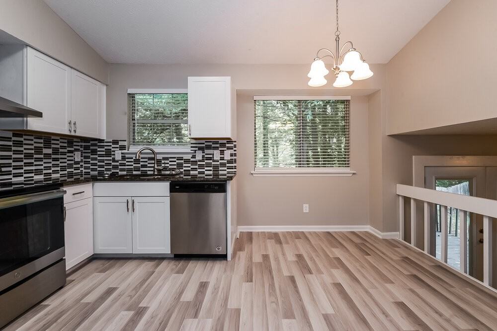 5343 Windfern Ct - Photo 7 of 17