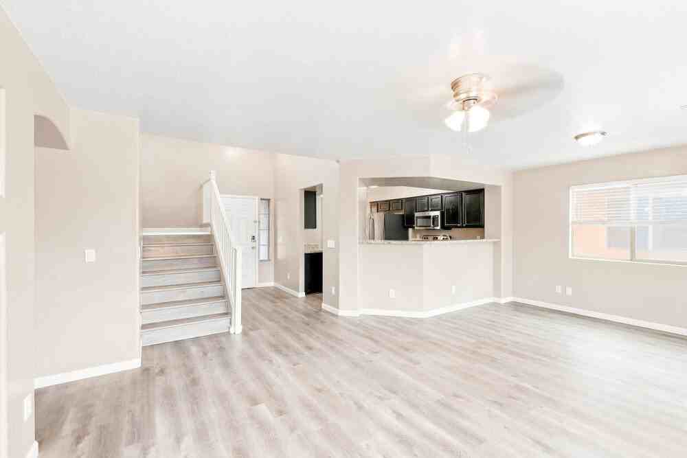 13821 W Keim Dr - Photo 6 of 17