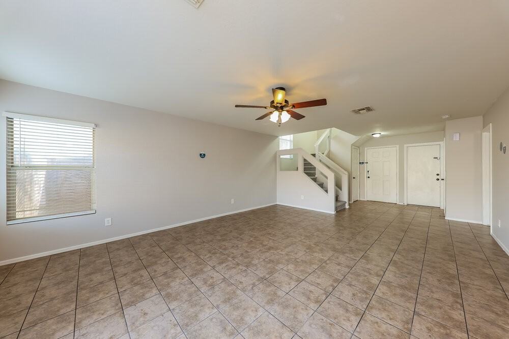 12036 W Dahlia Dr - Photo 5 of 17