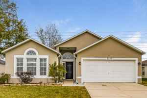 featured image of 7211 Overland Park Blvd E