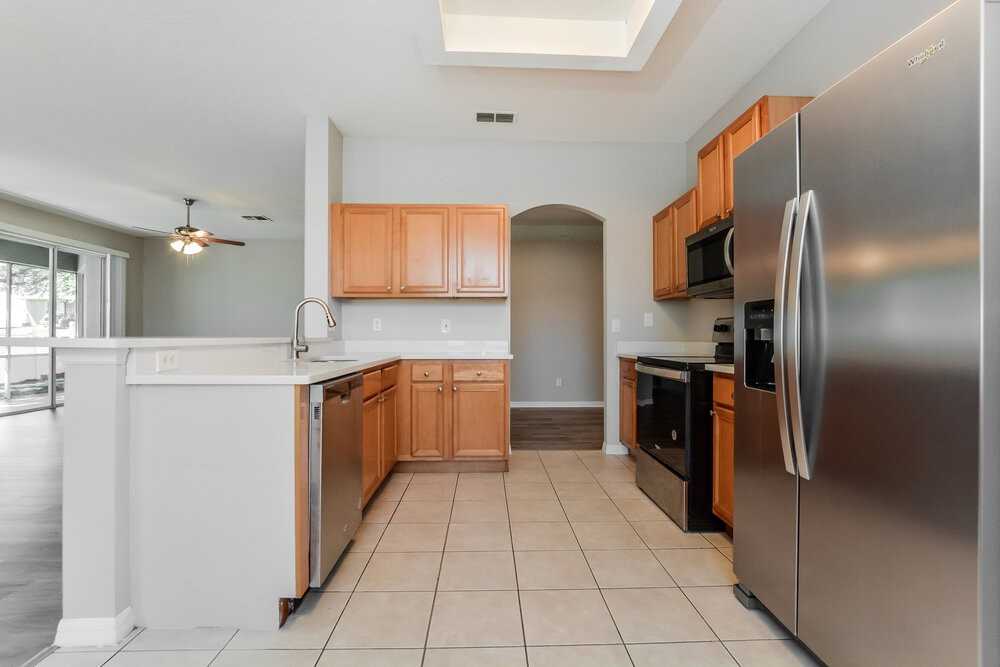 3694 Fallscrest Cir - Photo 7 of 19