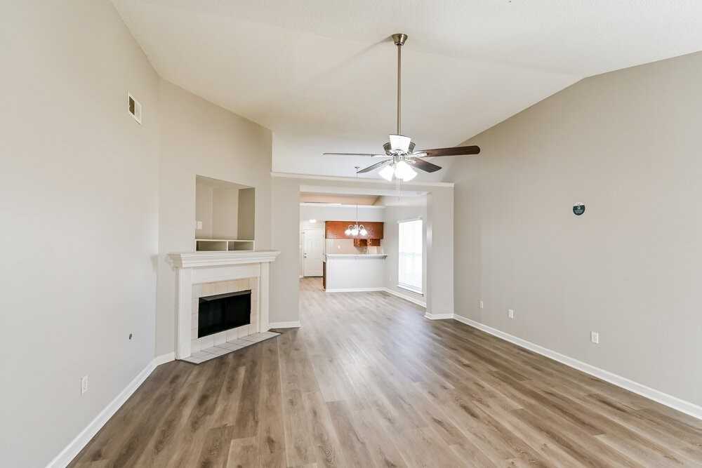 9144 Kaitlyn Dr S - Photo 3 of 16