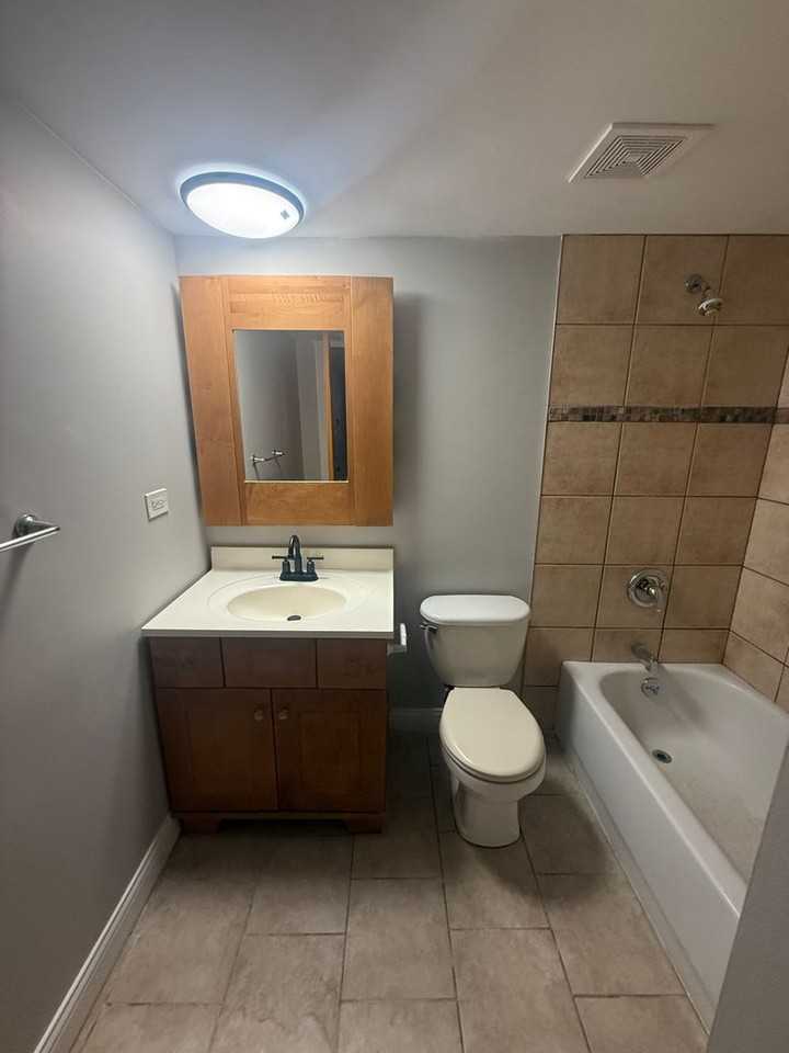 9433 S 86th Court - Photo 6 of 8