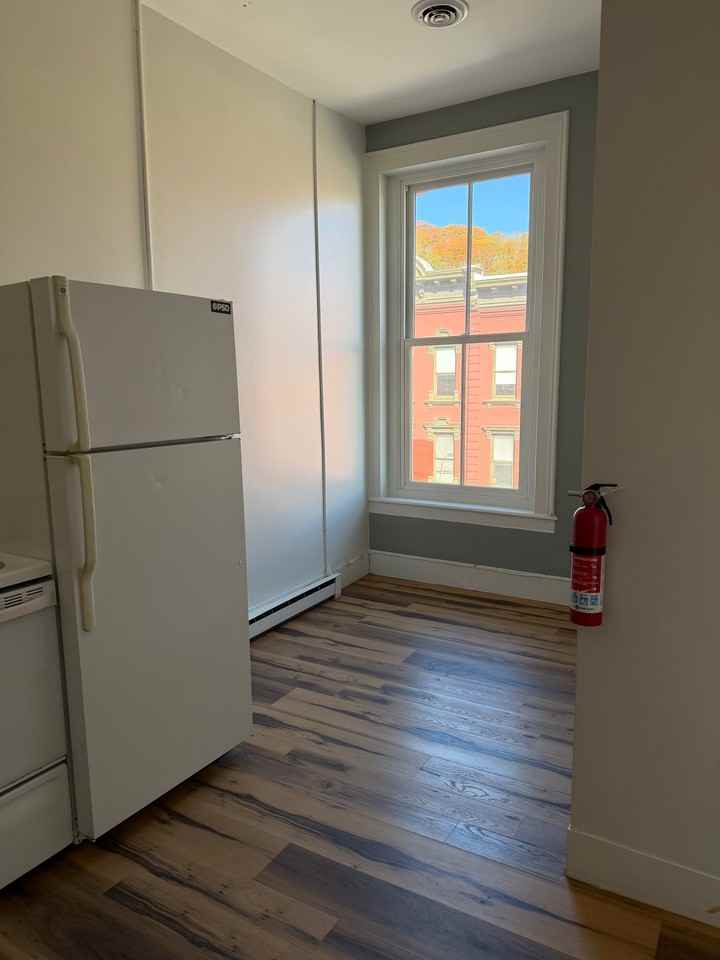 12 State St #2 - Photo 2 of 10