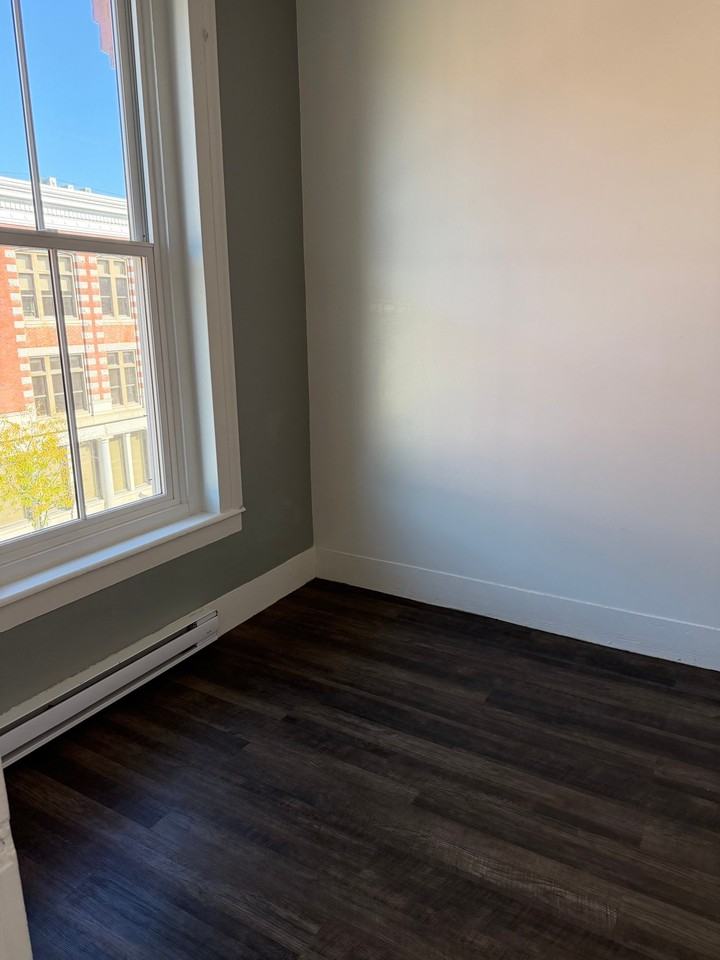 12 State St #2 - Photo 6 of 10