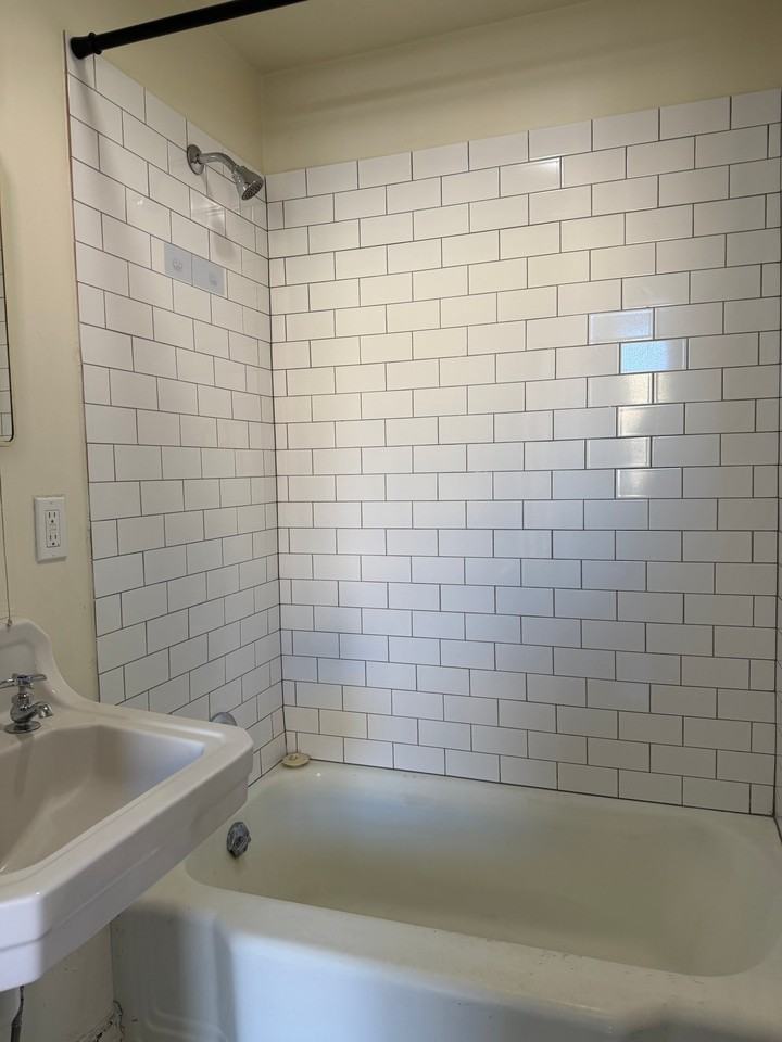 12 State St #2 - Photo 7 of 10
