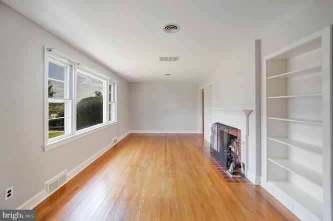1101 Ashbridge Rd - Photo 6 of 7